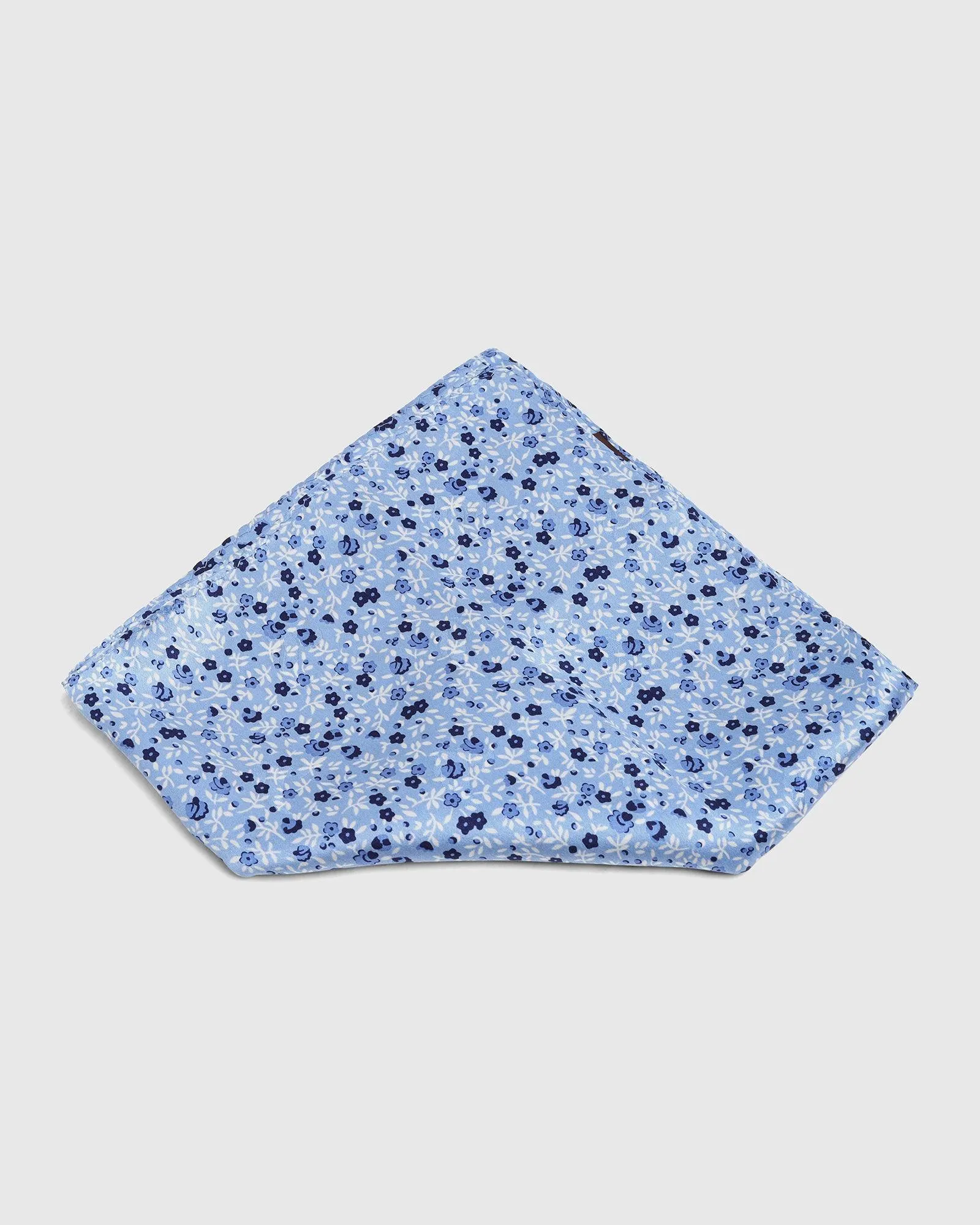 Boxed Combo Printed Tie With Pocket Square And Cufflink In Blue - Teddy