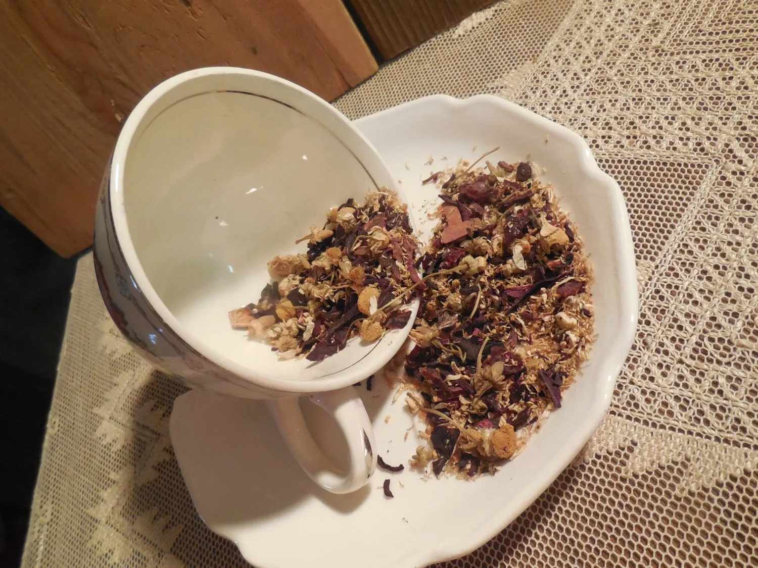 Tea Time Chamomile & Hibiscus Loose Herbal Tea